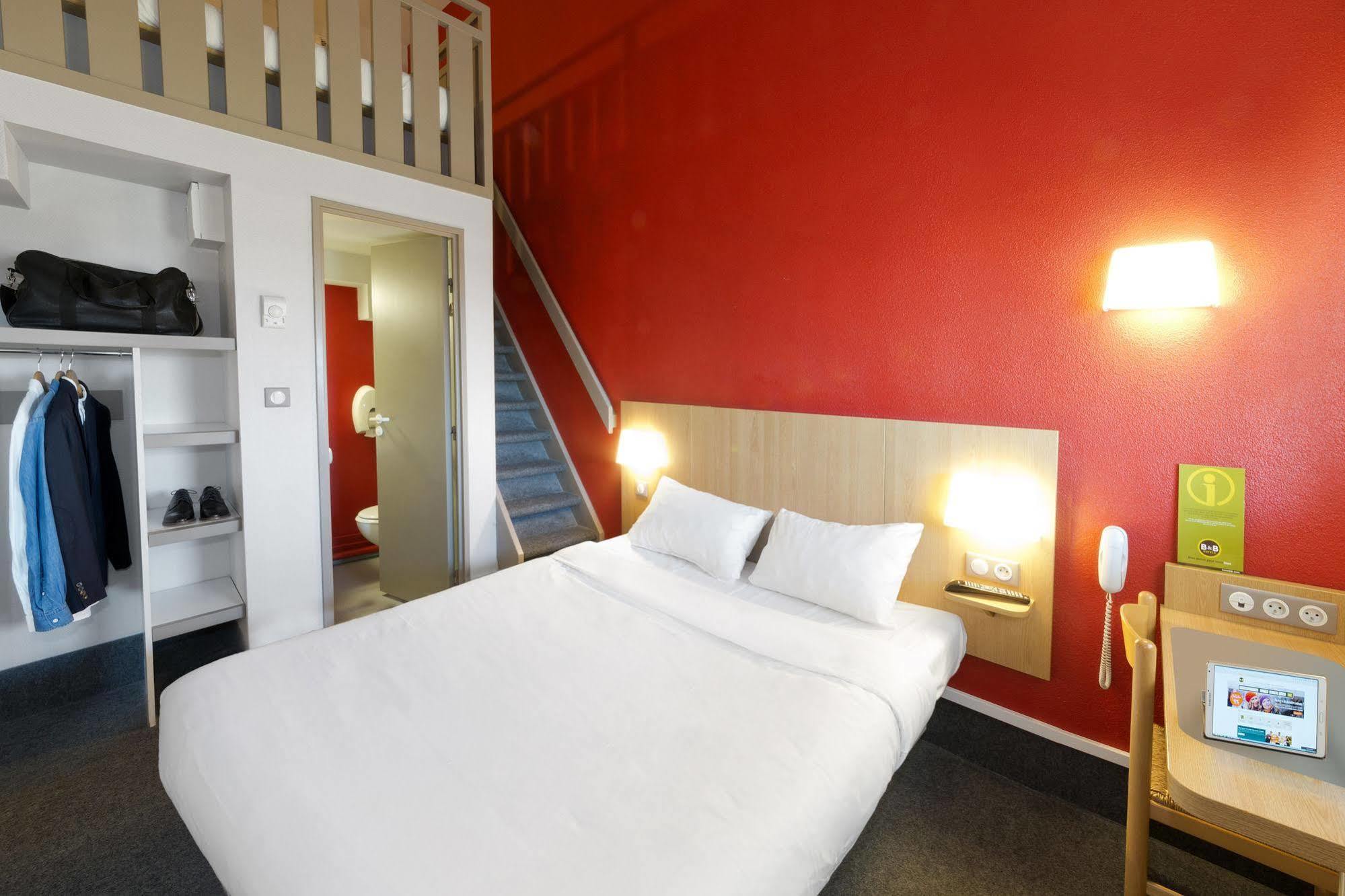 B&B Hotel Laval Change Dış mekan fotoğraf