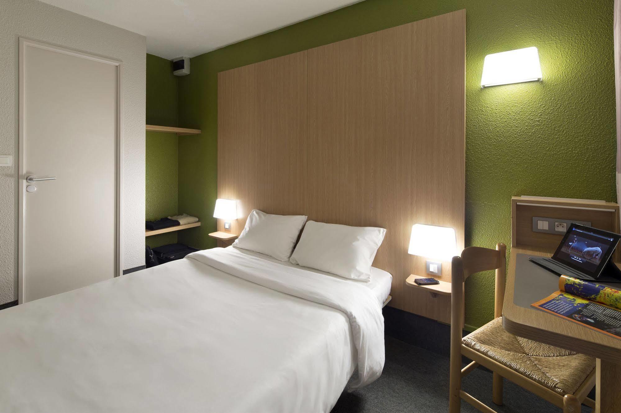 B&B Hotel Laval Change Dış mekan fotoğraf