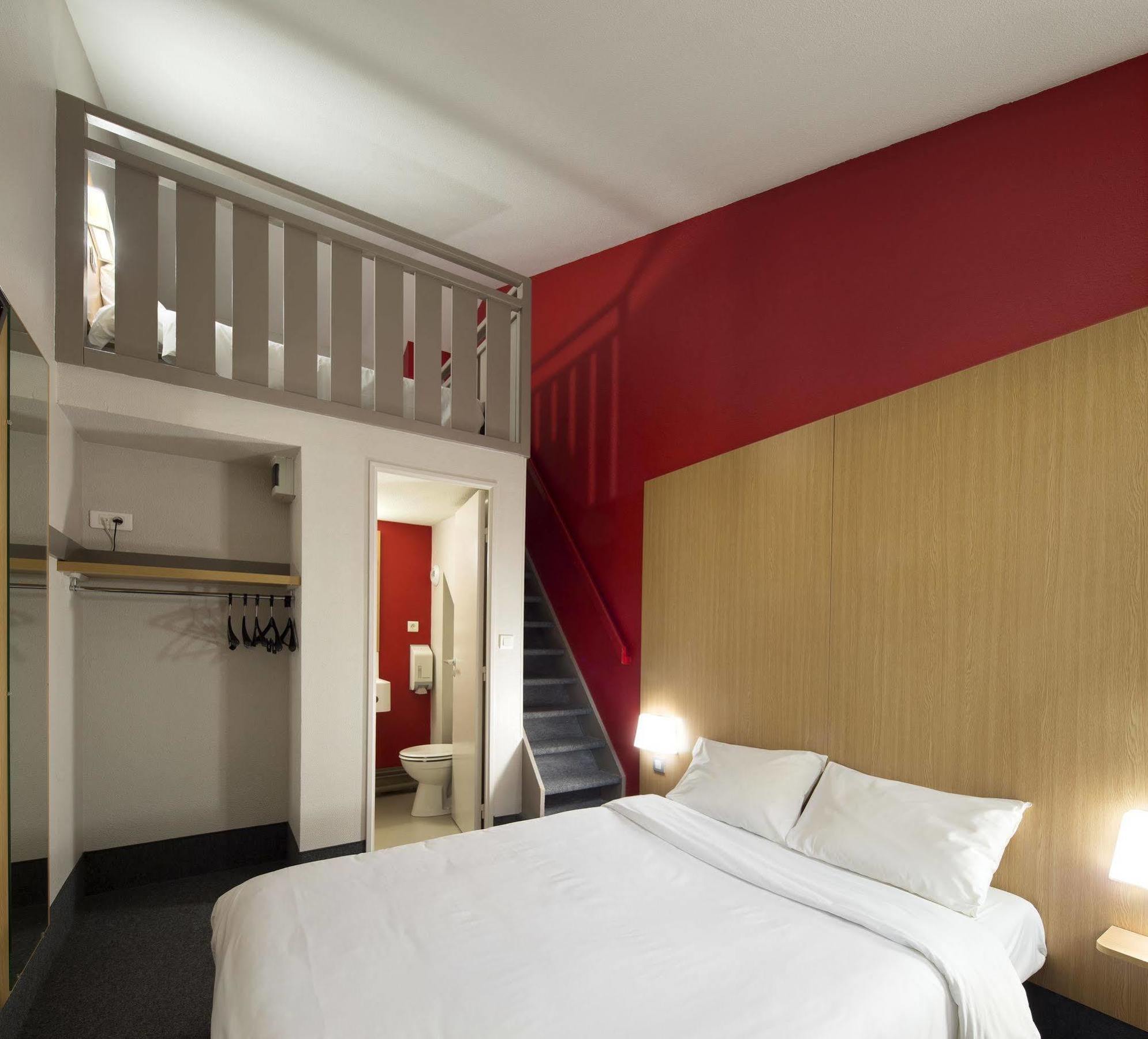 B&B Hotel Laval Change Dış mekan fotoğraf